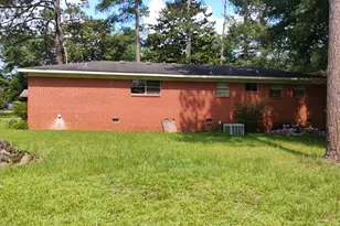123 Belinda Cir, Americus, GA 31709 - Photo 2