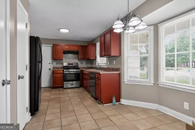 5151 Tara Creek Drive, Ellenwood, GA 30294 - Photo 8