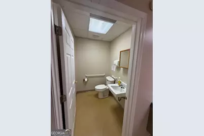 641 Hospital Road #2, Commerce, GA 30529 - Photo 8