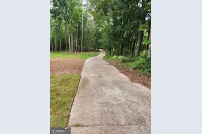 130 Sandy Drive, Stockbridge, GA 30281 - Photo 2