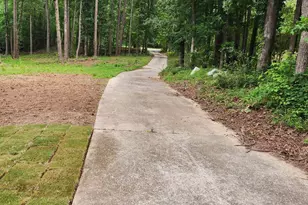130 Sandy Dr, Stockbridge, GA 30281 - Photo 2