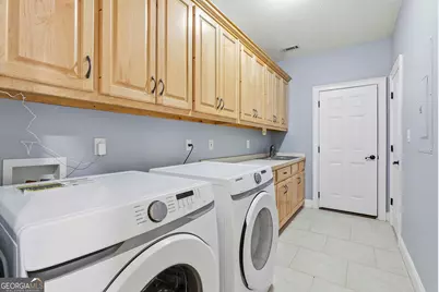 110 Lyndhurst Way, Sharpsburg, GA 30277 - Photo 12