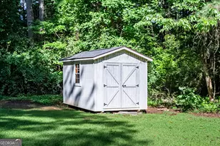 1046 Country Club Rd, Newnan, GA 30263 - Photo 20