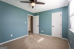 1046 Country Club Rd, Newnan, GA 30263 - Photo 16