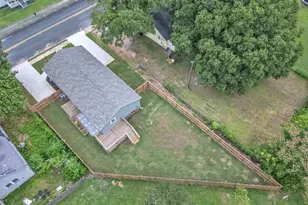 1104 E Front St, Iva, SC 29655 - Photo 32
