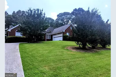 125 Clear Spring Lane, Oxford, GA 30054 - Photo 2