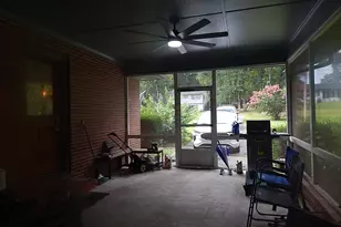 203 Spring St, Warner Robins, GA 31088 - Photo 24