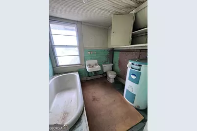 526 Academy Avenue, Dublin, GA 31021 - Photo 52