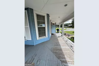 526 Academy Avenue, Dublin, GA 31021 - Photo 8