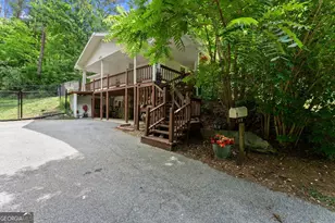 110 Pastel Ln, Clayton, GA 30525 - Photo 4