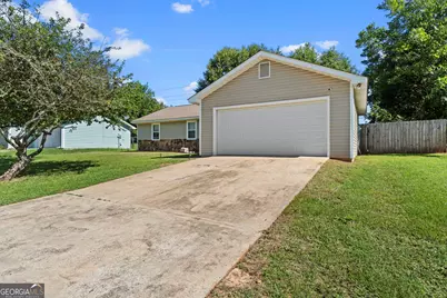 117 Cheryl Boulevard, Warner Robins, GA 31088 - Photo 2