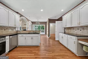 156 Henry Dr, Gray, GA 31032 - Photo 10