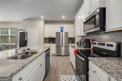 458 Burgundy Terrace SE, Atlanta, GA 30354 - Photo 4