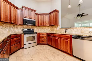 600 Trails End Cir, Bonaire, GA 31005 - Photo 8