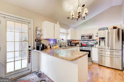 204 Crystal Court, Hampton, GA 30228 - Photo 8