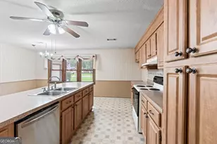 115 Foxfire Dr, Warner Robins, GA 31093 - Photo 12