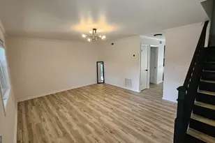 6900 Roswell Rd, Sandy Springs, GA 30328 - Photo 4