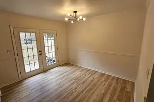 6900 Roswell Rd, Sandy Springs, GA 30328 - Photo 10