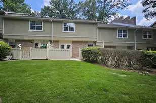 6900 Roswell Rd, Sandy Springs, GA 30328 - Photo 24