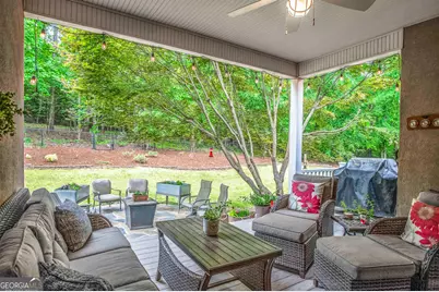 90 Cornish Trace Dr, Covington, GA 30014 - Photo 2
