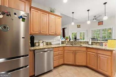 393 Brookwood Drive, Lavonia, GA 30553 - Photo 14