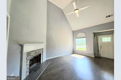 241 Hamilton Drive, Jefferson, GA 30549 - Photo 2
