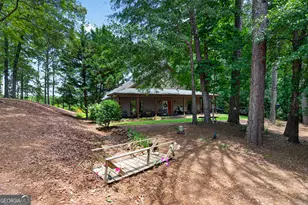 1369 Mobley Bridge Rd, Hogansville, GA 30230 - Photo 32