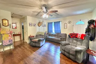 448 Hampton Green Dr, Lagrange, GA 30240 - Photo 4