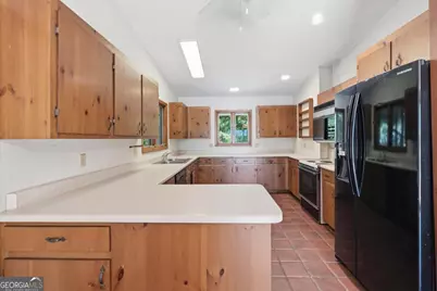 1041 Chieftian Way, White Plains, GA 30678 - Photo 12