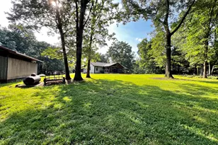 416 Glade Rd, Mount Airy, GA 30563 - Photo 48