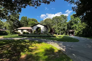 416 Glade Rd, Mount Airy, GA 30563 - Photo 1