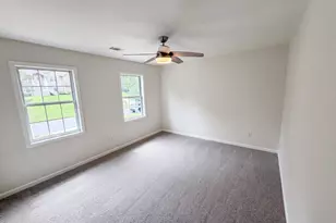 4615 Creek Bluff Dr, Buford, GA 30518 - Photo 16