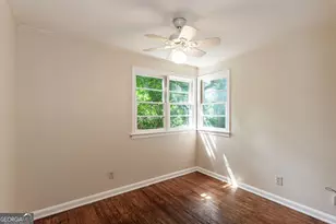 1318 Elizabeth Ln, East Point, GA 30344 - Photo 12