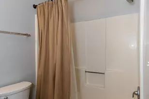 664 Bellemeade Ave NW, Atlanta, GA 30318 - Photo 6