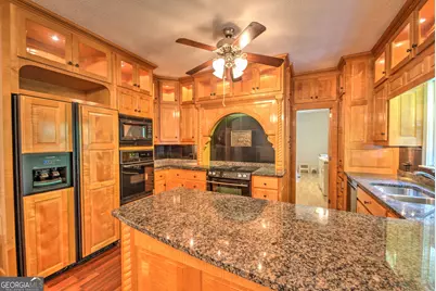 60 Inali Den Lane, Clayton, GA 30525 - Photo 10