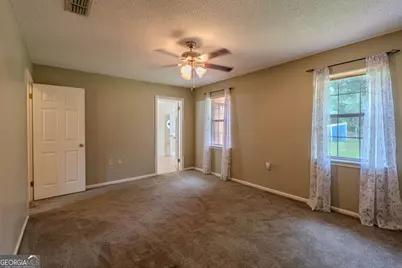 133 English Street, Douglas, GA 31535 - Photo 16