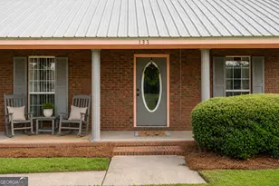 133 English St, Douglas, GA 31535 - Photo 1