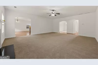 5617 Dendy Trace, Fairburn, GA 30213 - Photo 8
