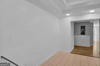 477 Fairlane Circle NW, Atlanta, GA 30331 - Photo 6