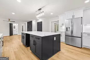 3390 Somerset Trail SW, Atlanta, GA 30331 - Photo 14