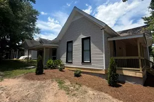64 Wesley St, Newnan, GA 30263 - Photo 2