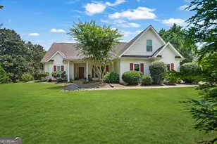 188 Meadows Dr, Senoia, GA 30276 - Photo 1