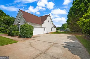 188 Meadows Dr, Senoia, GA 30276 - Photo 32