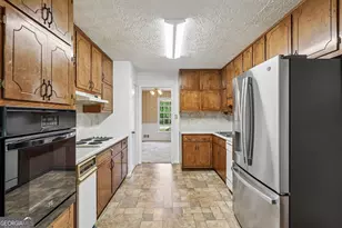 255 Helen Ln, Stockbridge, GA 30281 - Photo 10