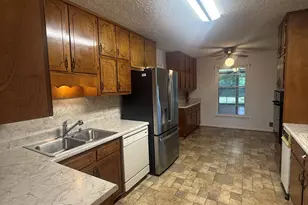 255 Helen Ln, Stockbridge, GA 30281 - Photo 8