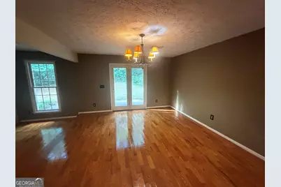 2021 Huntcliff Drive, Lawrenceville, GA 30043 - Photo 12