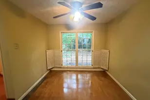 2021 Huntcliff Dr, Lawrenceville, GA 30043 - Photo 10