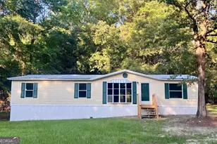 282 Sycamore Dr, Eastman, GA 31023 - Photo 2