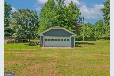 1803 Bowman Highway NW, Dewy Rose, GA 30634 - Photo 10