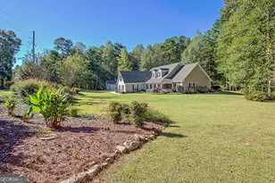 1040 Bob Smith Rd, Sharpsburg, GA 30277 - Photo 52